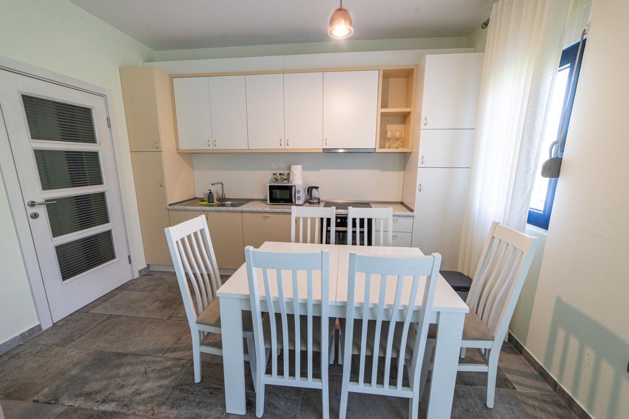 Green Bay Apartments Morinj コトル エクステリア 写真