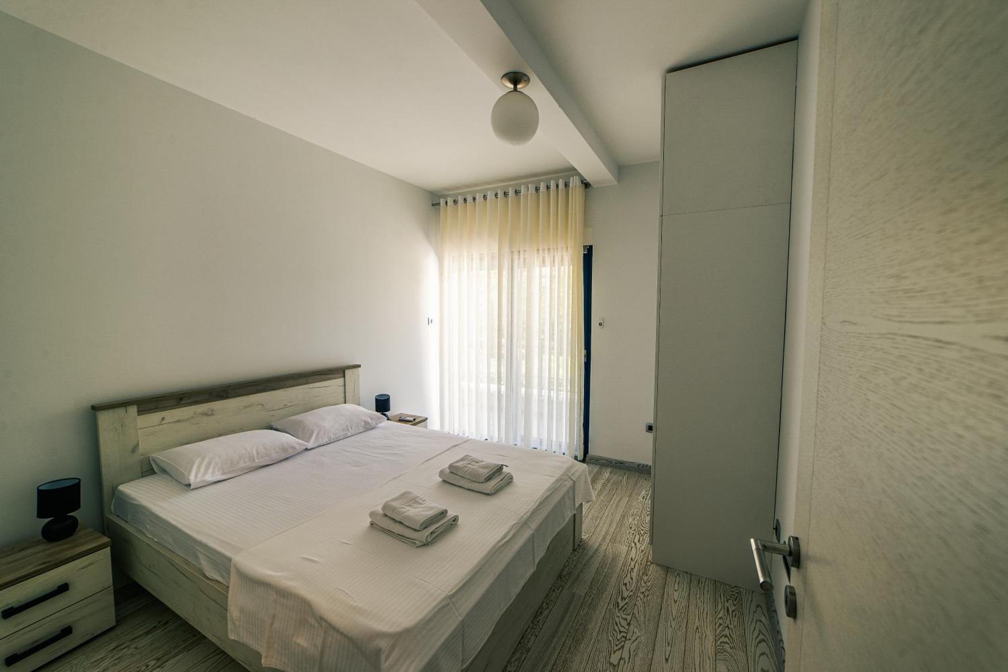 Green Bay Apartments Morinj コトル エクステリア 写真